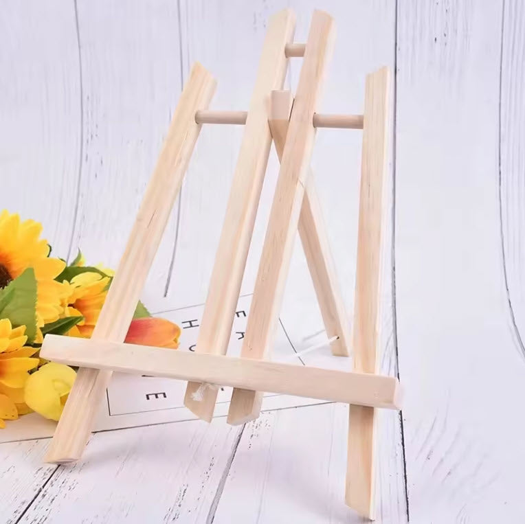 Studio Design Tabletop Easel